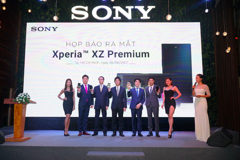 Sony giới thiệu Xperia XZ Premium - smartphone trang bị màn hình 4K HDR