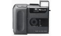 Mẫu máy ảnh Fuji Fujix DS-1P1988. Mẫu máy này được triển lãm tại Köln, Đức, là chiếc máy ảnh kỹ thuật số thật sự đầu tiên nhằm vào người tiêu dùng. Mẫu máy ảnh với 400,000 điểm ảnh giới thiệu một công nghệ mới quan trọng: RAM tĩnh, thẻ nhớ di động phát triển bởi Toshiba. 