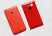 Lumia 1320 so kè cùng đàn anh Lumia 1520 (Mặt sau) 