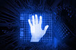 Ngoài việc xác thực mật khẩu bằng dấu vân tay và chuyển động xoáy, các nhà nghiên cứu cách tạo mật khẩu mở xác thực bằng hình bàn tay và độ dài ngón tay của chủ nhân thiết bị. 